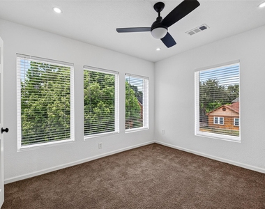 3701 Hutchins Street - Photo Thumbnail 27