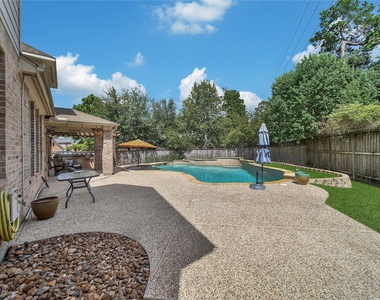 6 Loxanhachee Place - Photo Thumbnail 2
