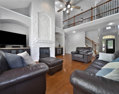 6 Loxanhachee Place - Photo Thumbnail 13