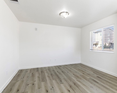 21155 Gosling Road - Photo Thumbnail 5