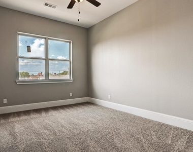 4851 Benning Dr - Photo Thumbnail 26