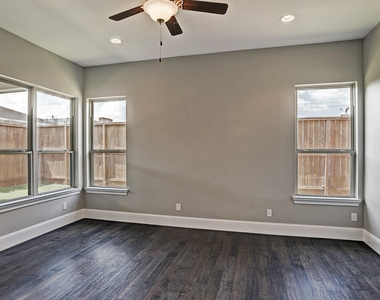 4851 Benning Dr - Photo Thumbnail 11