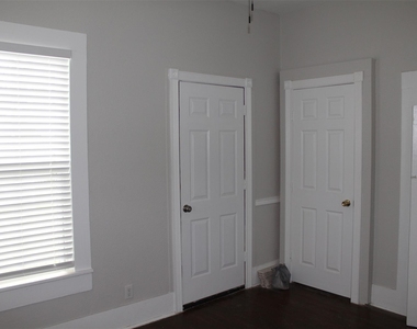 402 Granberry Street - Photo Thumbnail 9