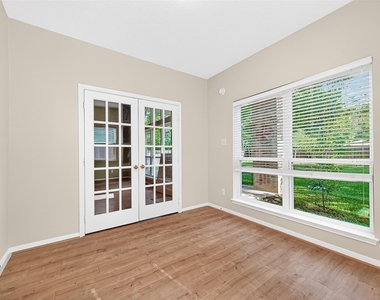 1514 Melissa Drive - Photo Thumbnail 10