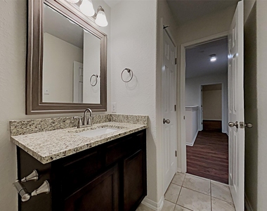 16706 E Whimbrel Circle - Photo Thumbnail 17