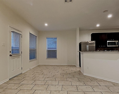 16706 E Whimbrel Circle - Photo Thumbnail 6