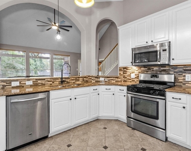 7223 Wedgewood Drive - Photo Thumbnail 17