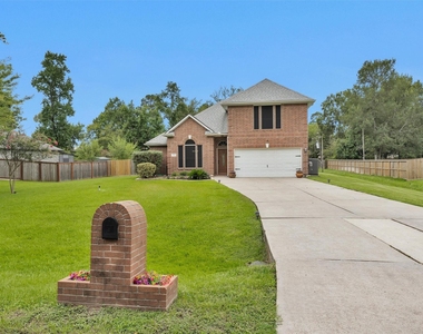 7223 Wedgewood Drive - Photo Thumbnail 3