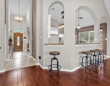 7223 Wedgewood Drive - Photo Thumbnail 14