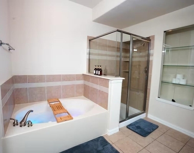 5625 Dolores Place Lane - Photo Thumbnail 28