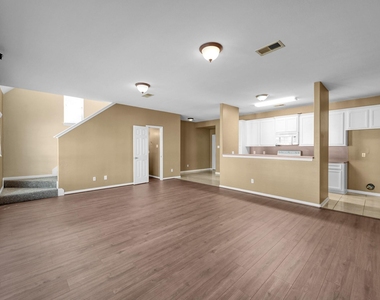 172 Binnacle Ct - Photo Thumbnail 9