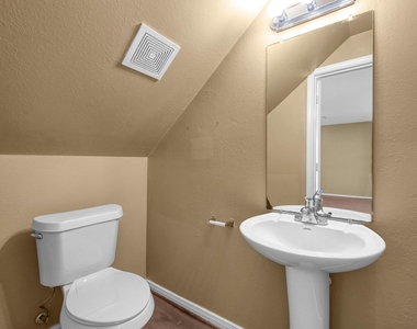 172 Binnacle Ct - Photo Thumbnail 10
