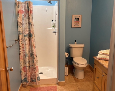 9420 Seawall Boulevard - Photo Thumbnail 14