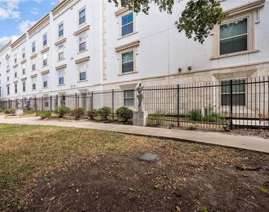 3501 Chenevert Street - Photo Thumbnail 35