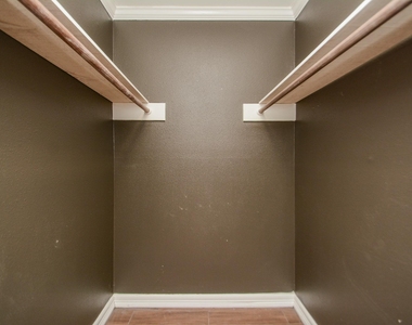 12315 Maxim Drive - Photo Thumbnail 27