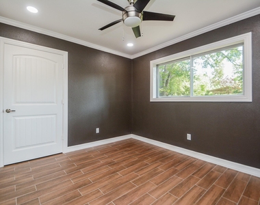 12315 Maxim Drive - Photo Thumbnail 37