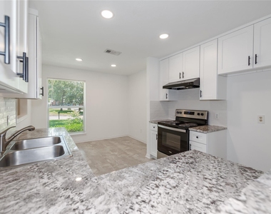 1 Ollerton Drive - Photo Thumbnail 6