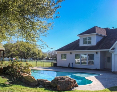19907 Stone Lake Circle - Photo Thumbnail 25