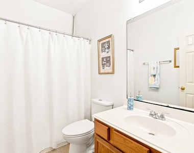 2910 Greenvalley Trail Drive - Photo Thumbnail 13