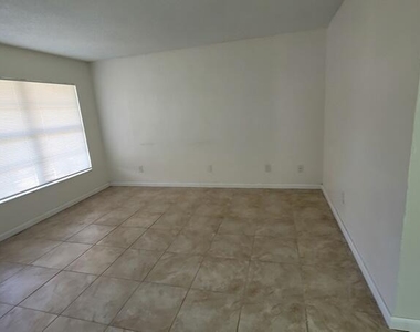 1190 Pine Valley Lane - Photo Thumbnail 11