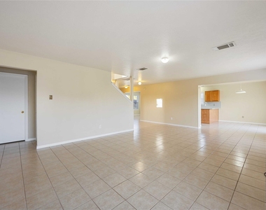 4806 Cotton Ridge Trail - Photo Thumbnail 2