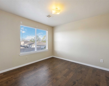 4806 Cotton Ridge Trail - Photo Thumbnail 15