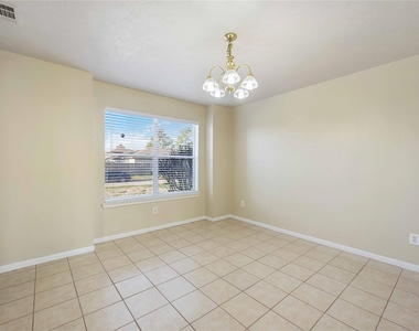 4806 Cotton Ridge Trail - Photo Thumbnail 3
