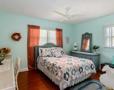 187 Jamaica Drive - Photo Thumbnail 20