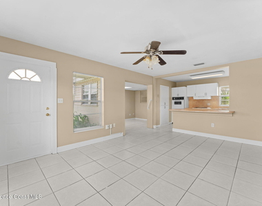 1833 Jackson Avenue - Photo Thumbnail 2