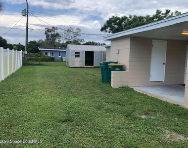 1833 Jackson Avenue - Photo Thumbnail 21