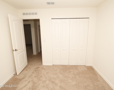 1450 Traverse Street Se - Photo Thumbnail 12