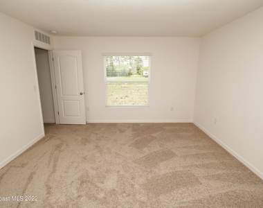 1450 Traverse Street Se - Photo Thumbnail 7