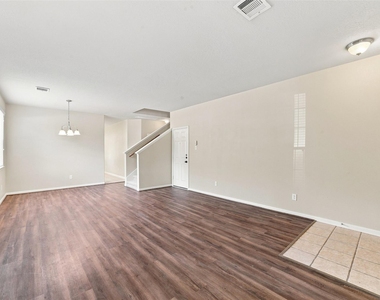 16726 Vivian Point Lane - Photo Thumbnail 7