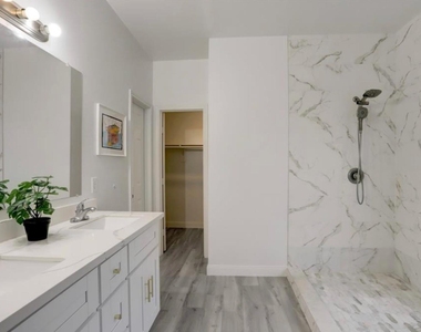 6123 Barkermist Lane - Photo Thumbnail 13
