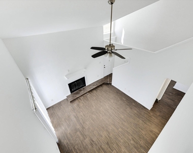 9548 Pagewood Lane - Photo Thumbnail 13