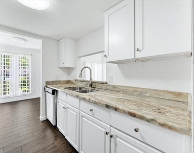 9548 Pagewood Lane - Photo Thumbnail 2