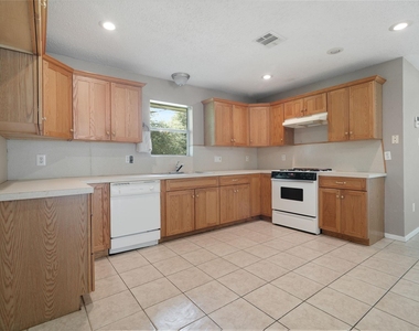 2808 Morenci Street - Photo Thumbnail 12