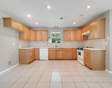 2808 Morenci Street - Photo Thumbnail 11