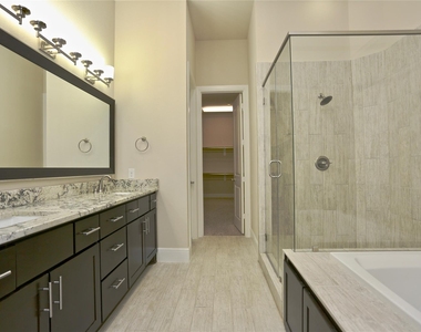 4009 Lillian Street - Photo Thumbnail 12
