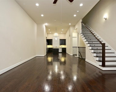 4009 Lillian Street - Photo Thumbnail 7
