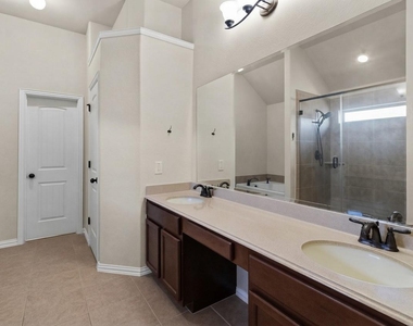 3011 Monticello Pines Ln Lane - Photo Thumbnail 14