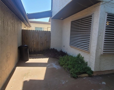7523 Beaudelaire Circle - Photo Thumbnail 20