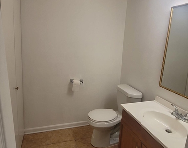7523 Beaudelaire Circle - Photo Thumbnail 5