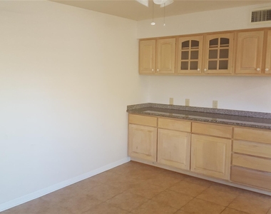 7523 Beaudelaire Circle - Photo Thumbnail 4