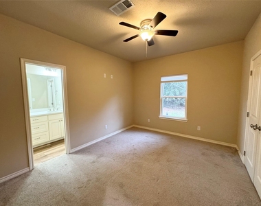 25 Shallow Springs - Photo Thumbnail 20