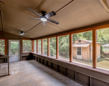 1107 W Dogwood Street - Photo Thumbnail 18