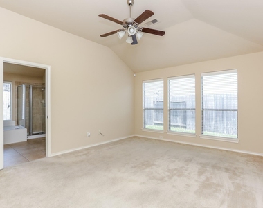 20214 Broad Run Lane - Photo Thumbnail 9