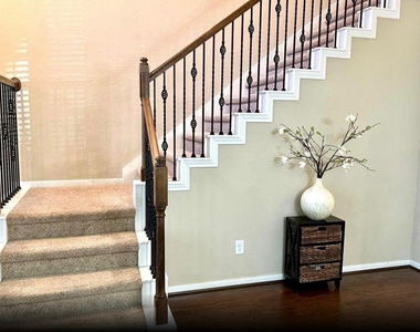 22 Bettina Lane - Photo Thumbnail 4