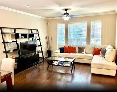 22 Bettina Lane - Photo Thumbnail 5