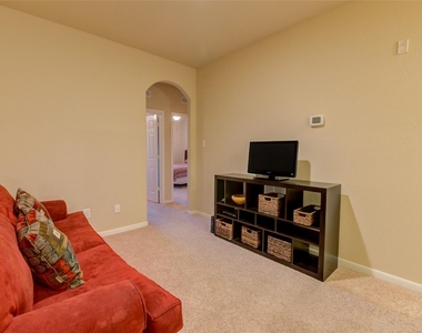 22 Bettina Lane - Photo Thumbnail 12
